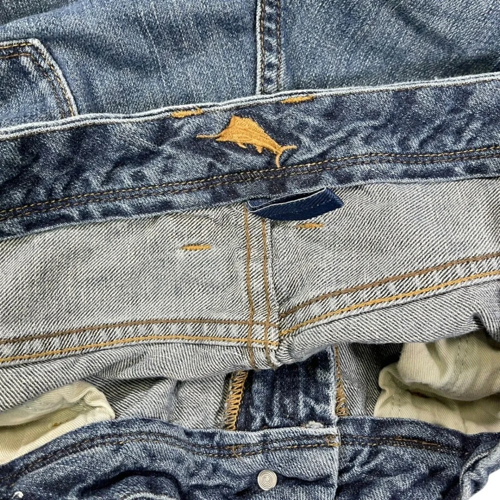 Tommy Bahama 36/30 Blue Jeans Standard Fit Straight Leg Coastal Dadcore 34x30.5